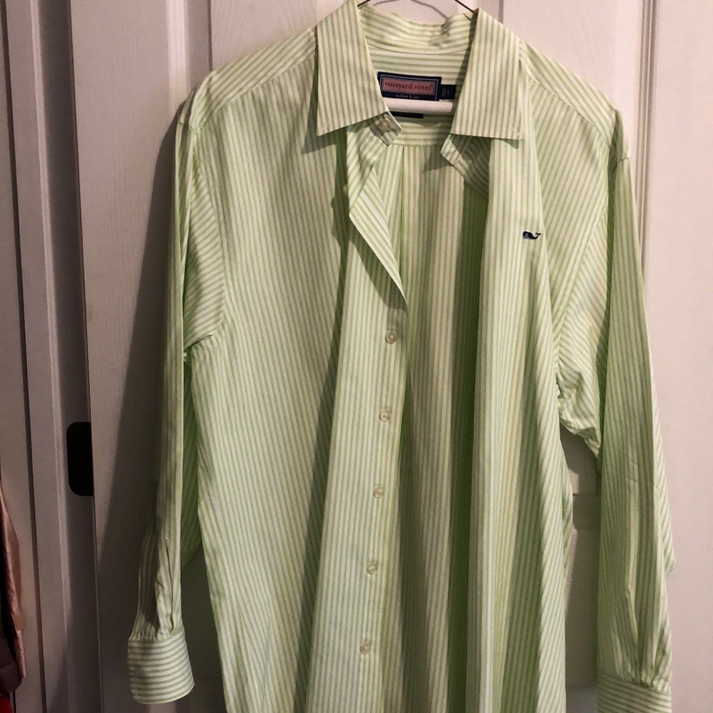 Vineyard Vines Button Down